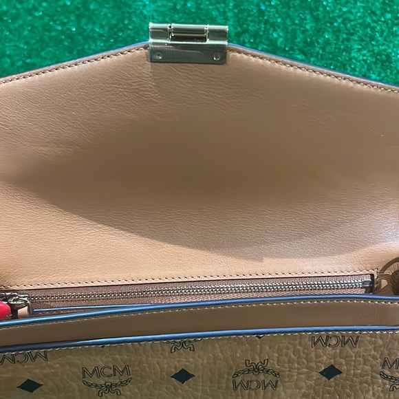 COPY - MCM VISETOS Millie wallet …Authentic! NWT - Picture 5 of 10